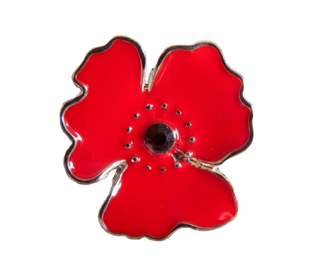 Poppy Brooch — view 1