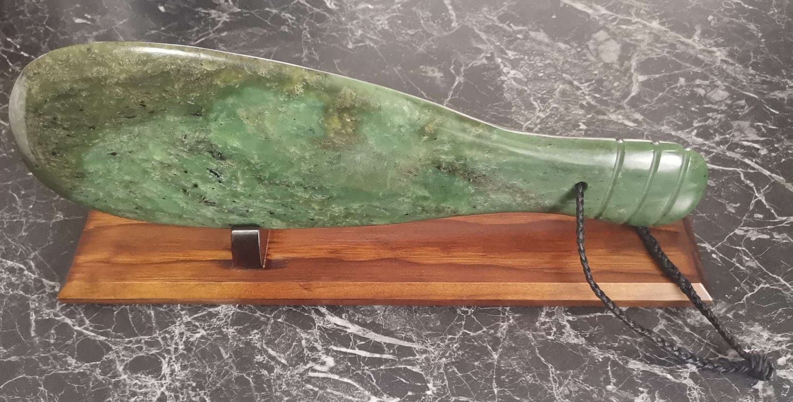 Pounamu Large Mere — view 1