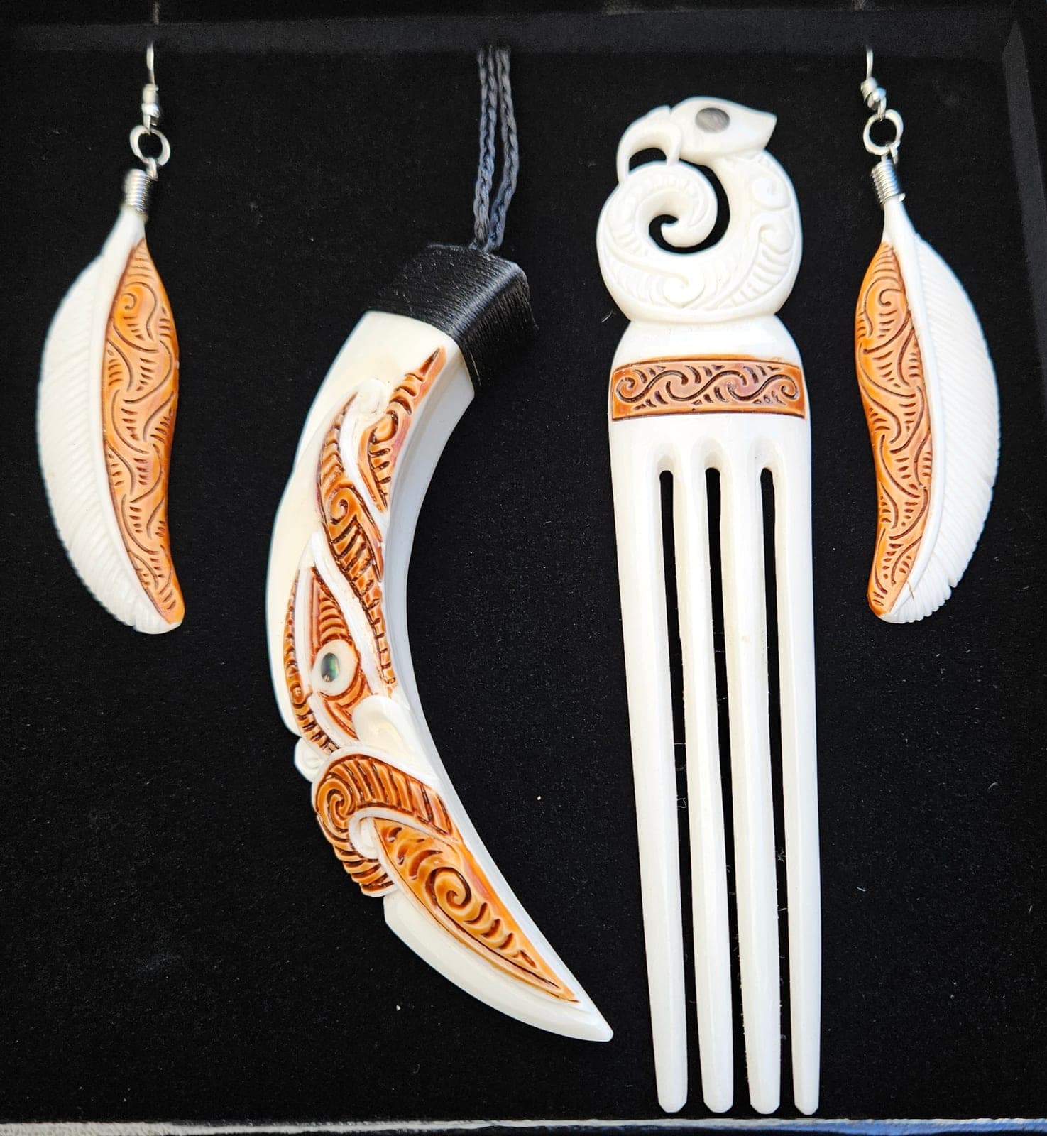 Bone Set — view 1