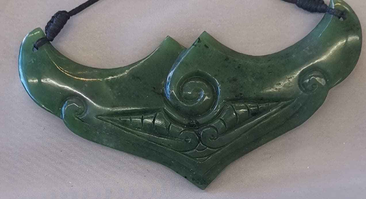 Greenstone Sting Ray — view 1