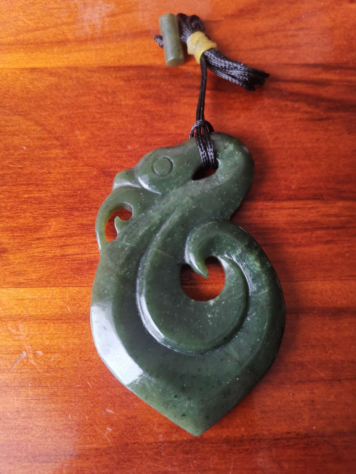 Large Manaia — view 1